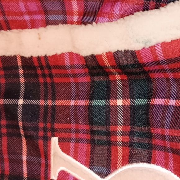 SOLD VICTORIA SECRET PLAID TOTE BAG - Picture 3 of 7